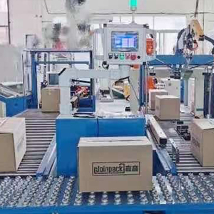 电子行业自动化打包运输设备，请本公司规划生产制造之无人化自动包装流水线搭配KUKA机械手臂