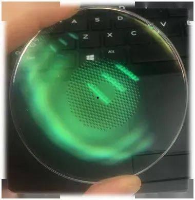 国产离焦镜片对比视频,创新科技，视界新体验