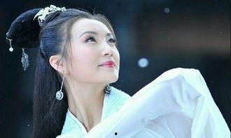 国产剧美女拍照视频,国产剧美女拍照瞬间集锦