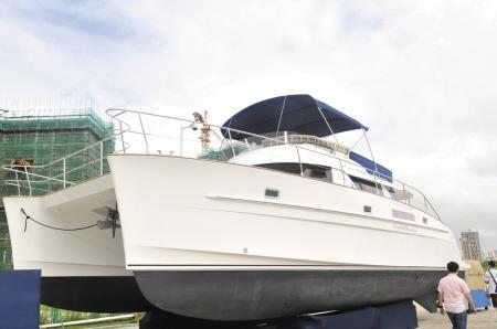 国产双体游艇50尺视频,尽享海上奢华之旅