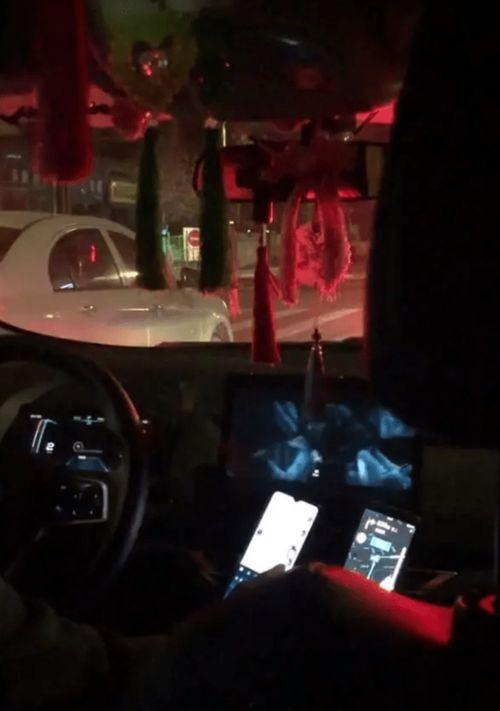 国产恐怖夜班车司机视频,揭秘国产恐怖司机背后的惊悚真相